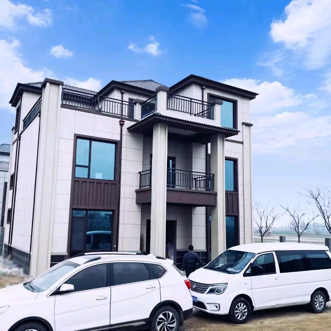 诚易建别墅何工