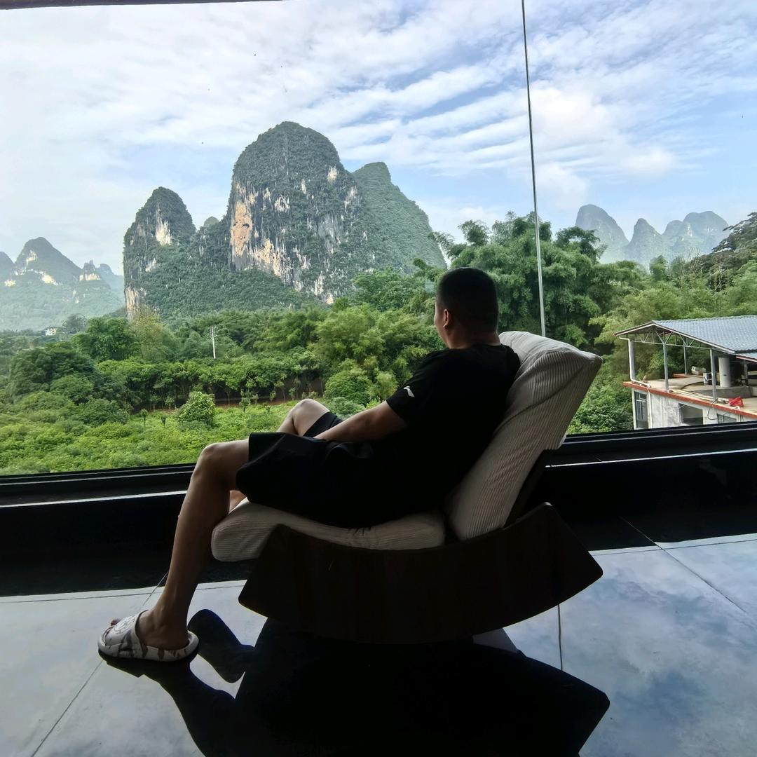 Li Qi Long