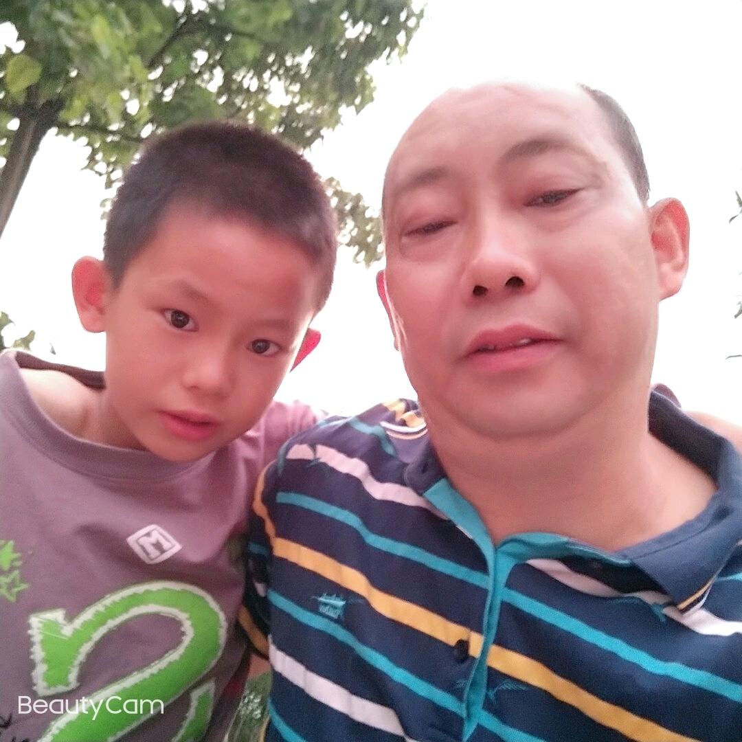 单亲爸爸（残疾人）