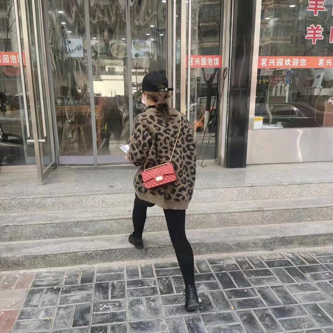 汽车人崔崔