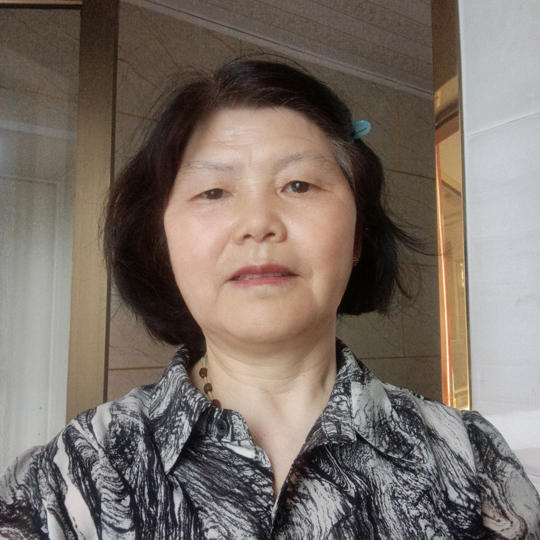 虹洁🎤每天中午10点10分准时开播