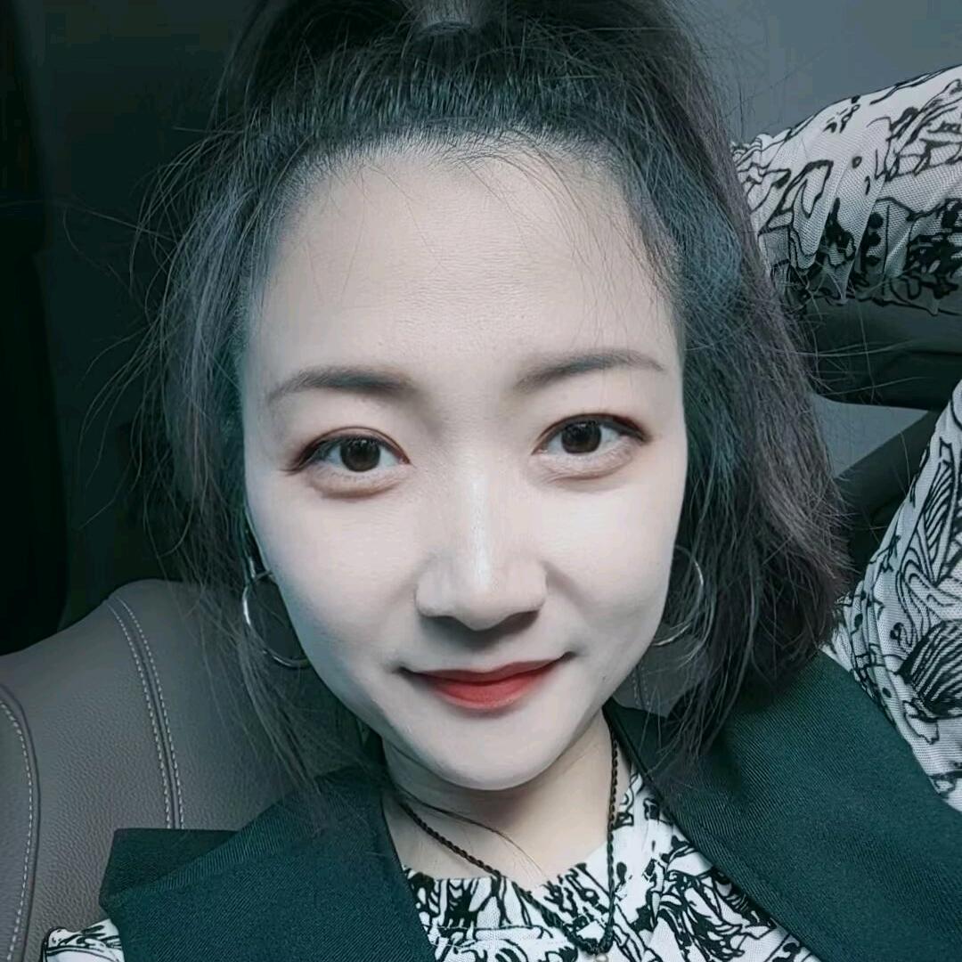 小芳八零后