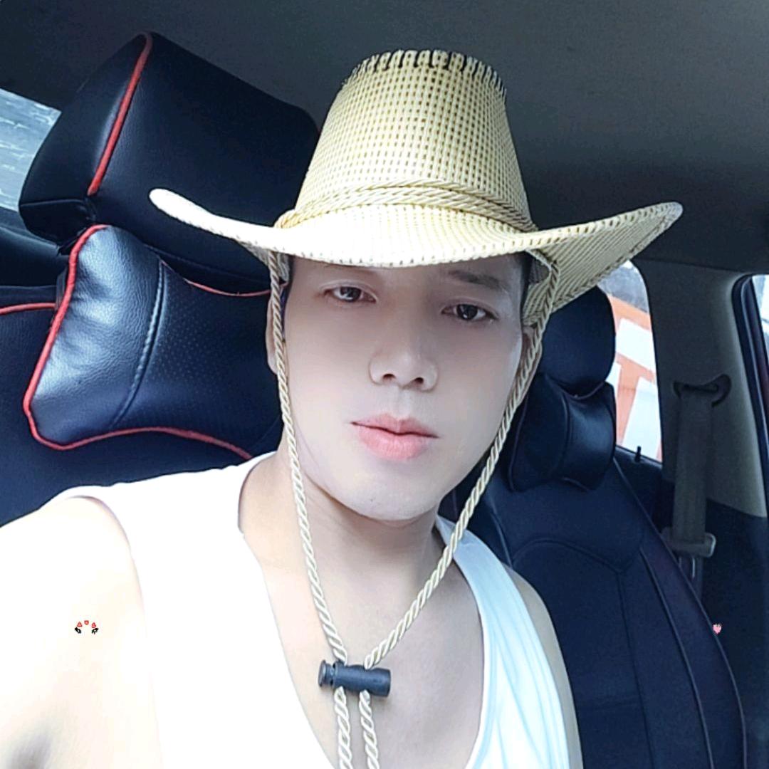 熊李相伴