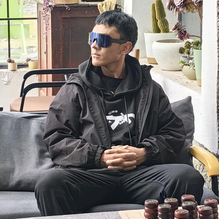 疯狂小牦牛（阿旺）