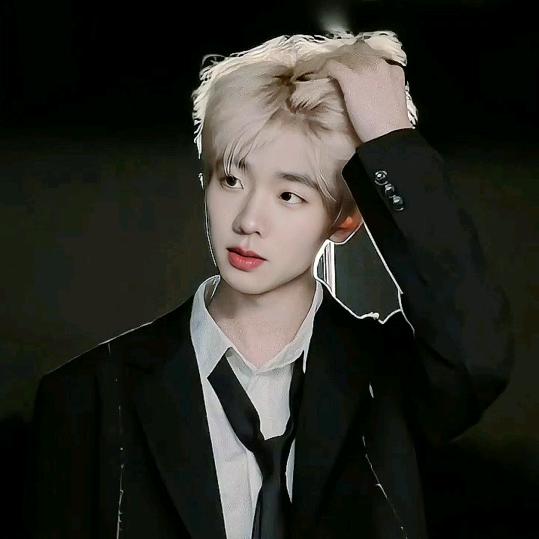 李小白