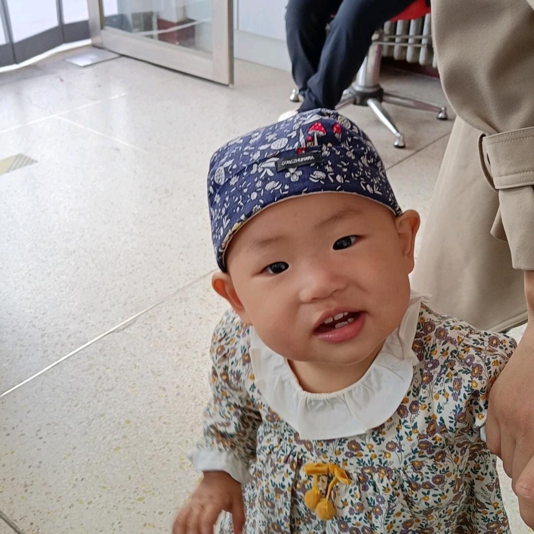 阿拉坦胡