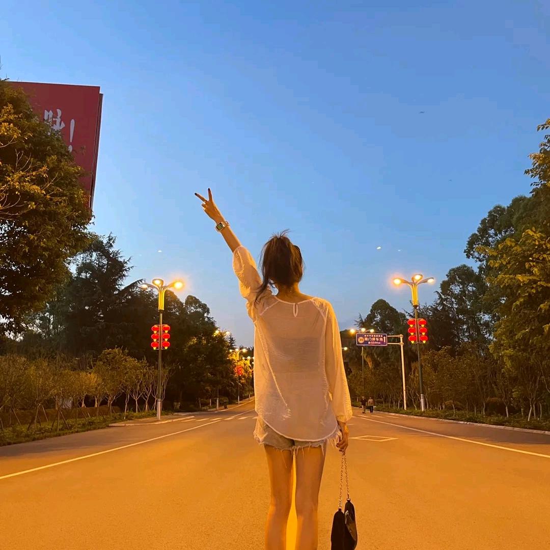 美美