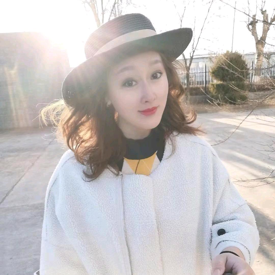 浅笑嫣然