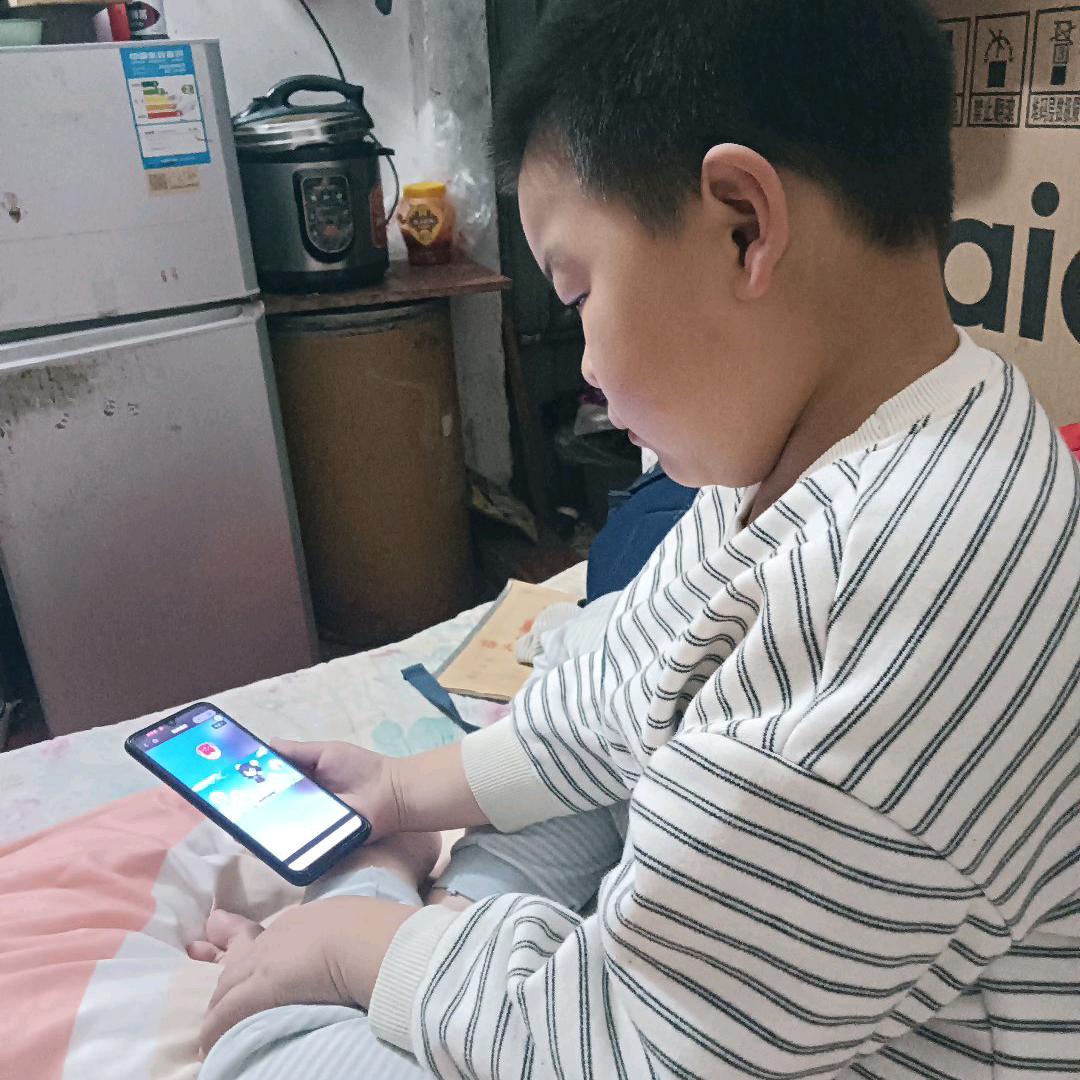 杨昌元
