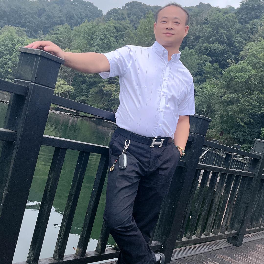 雷士照明（兴国店邹玉明）