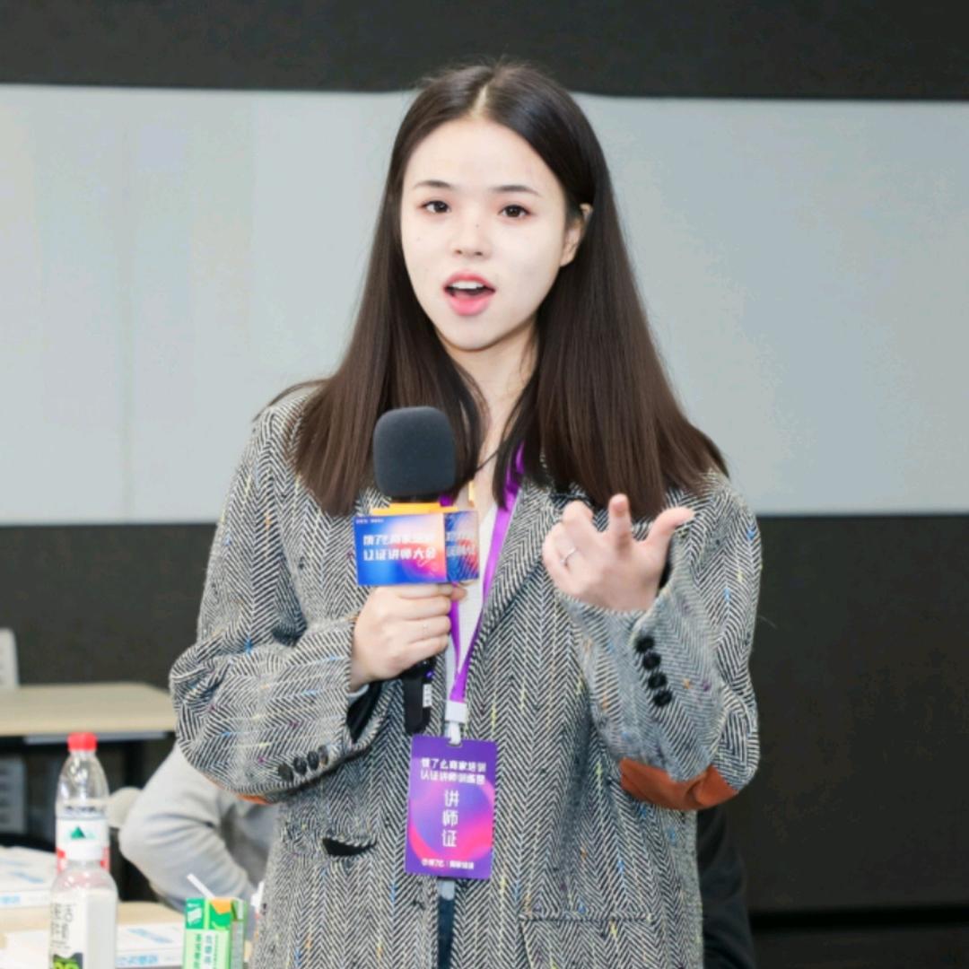外卖学姐咸余鱼