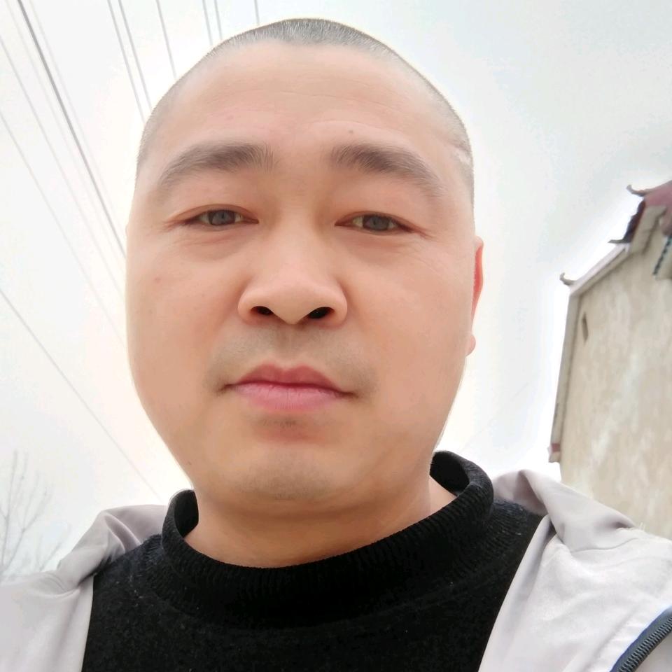 一只孤狼