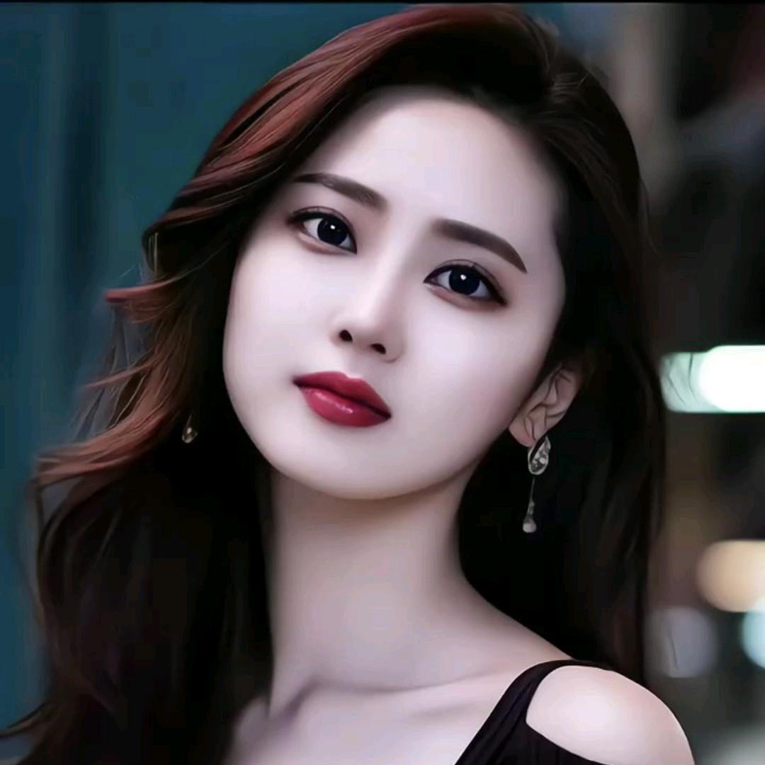 杨洋.
