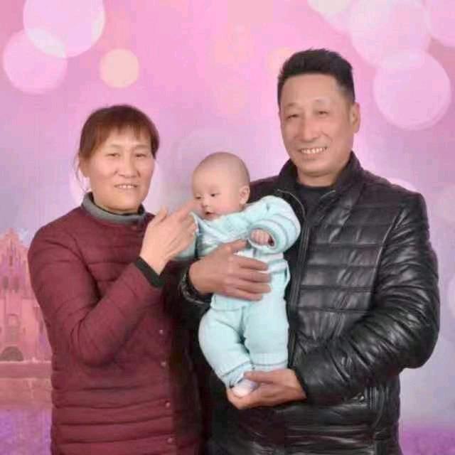 四姐(๑• . •）