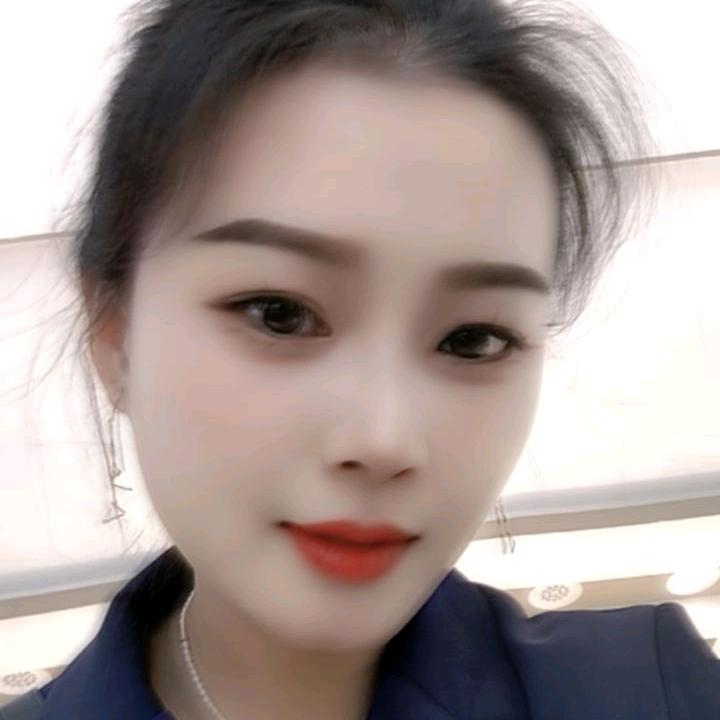 刘丹  台儿庄老庙黄金形象店