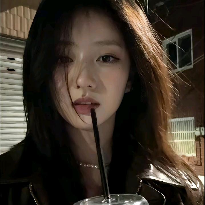 艾田苦茶子