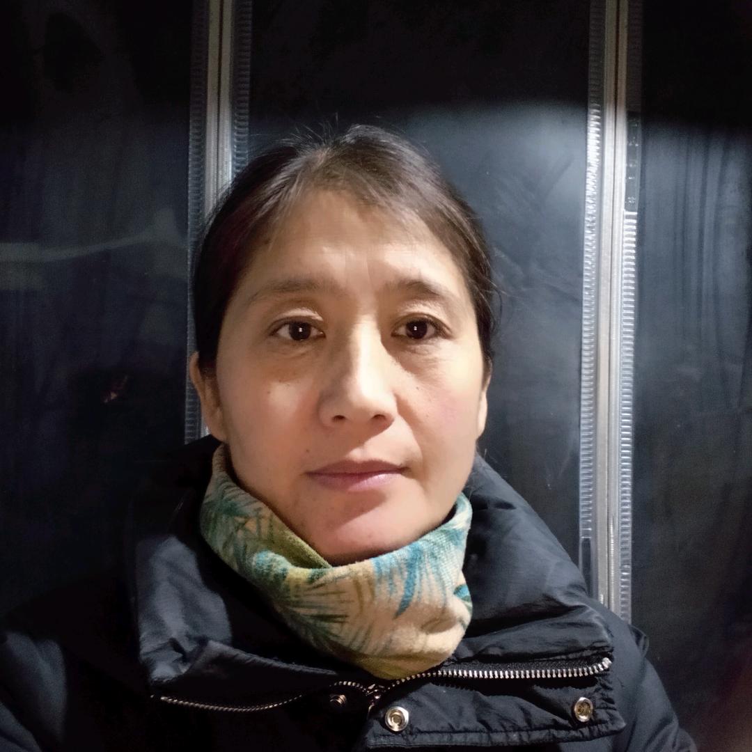 小红正在首播