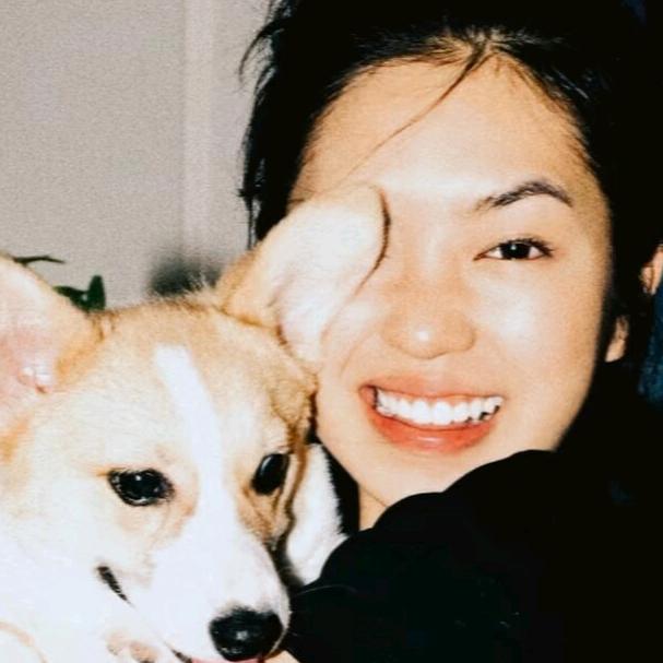 小美.