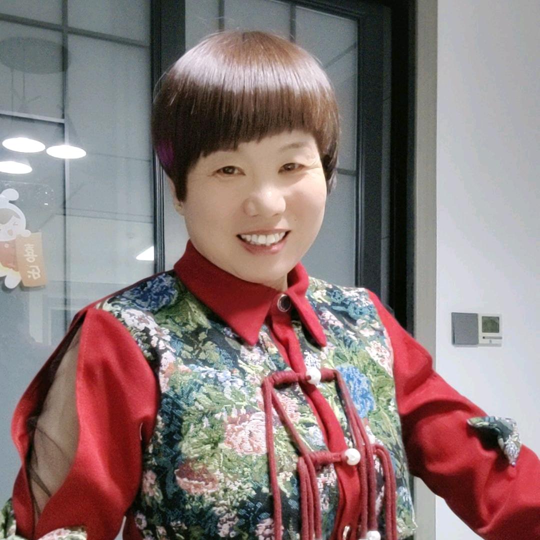 小虎牙。