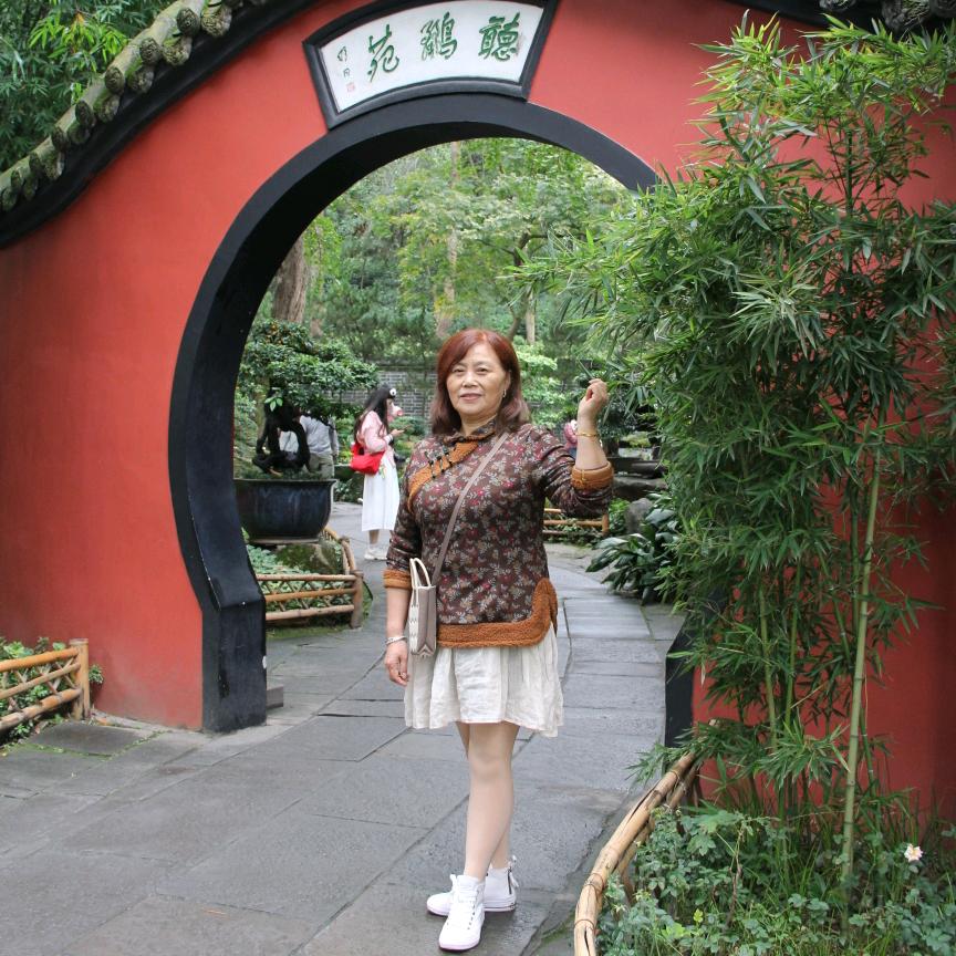 老美女