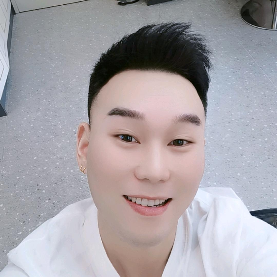 猎潮美发沙龙东东