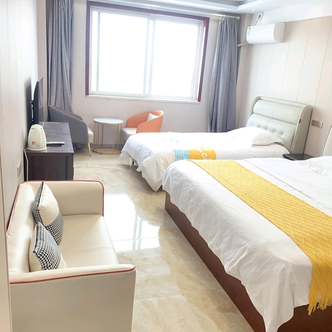 开封市雅禾酒店（万岁山，清明上河园店）