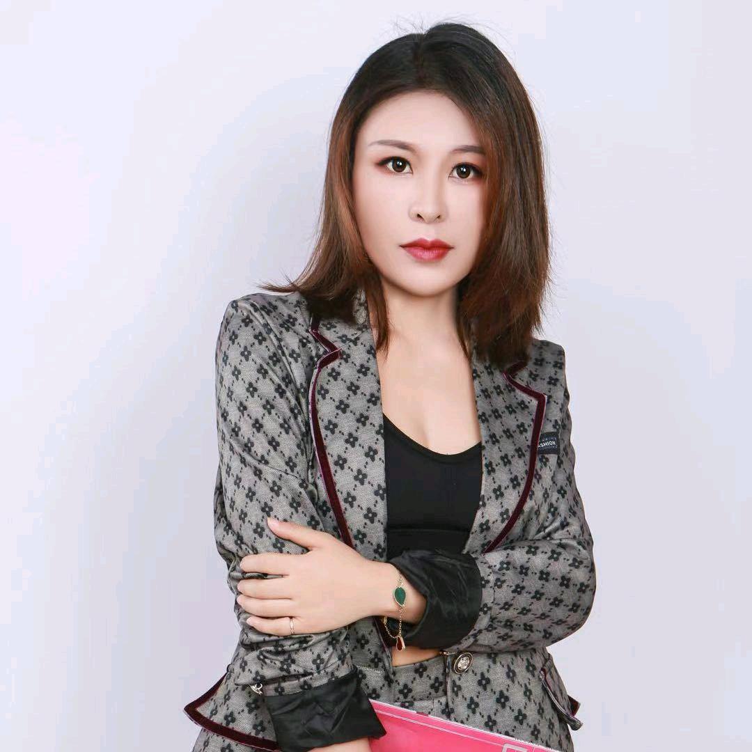 问题肌调肤一姐莉莎