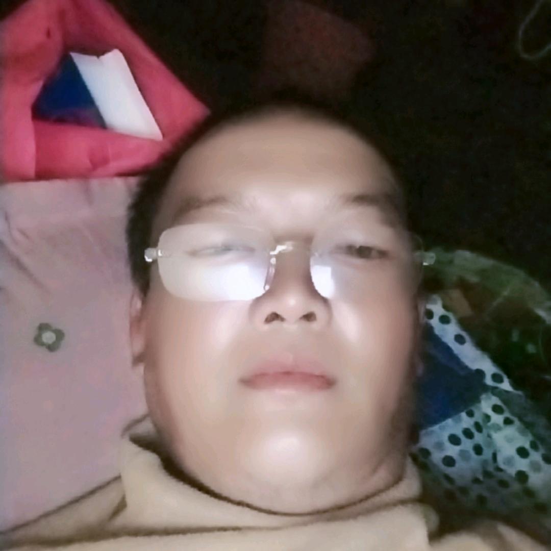 徐，电焊：幕墙工