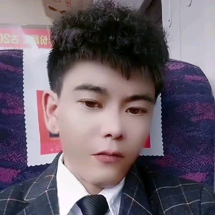 穿过世界去爱你。