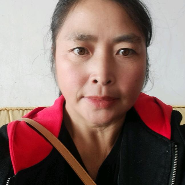 （花好月圆)胡忠菊