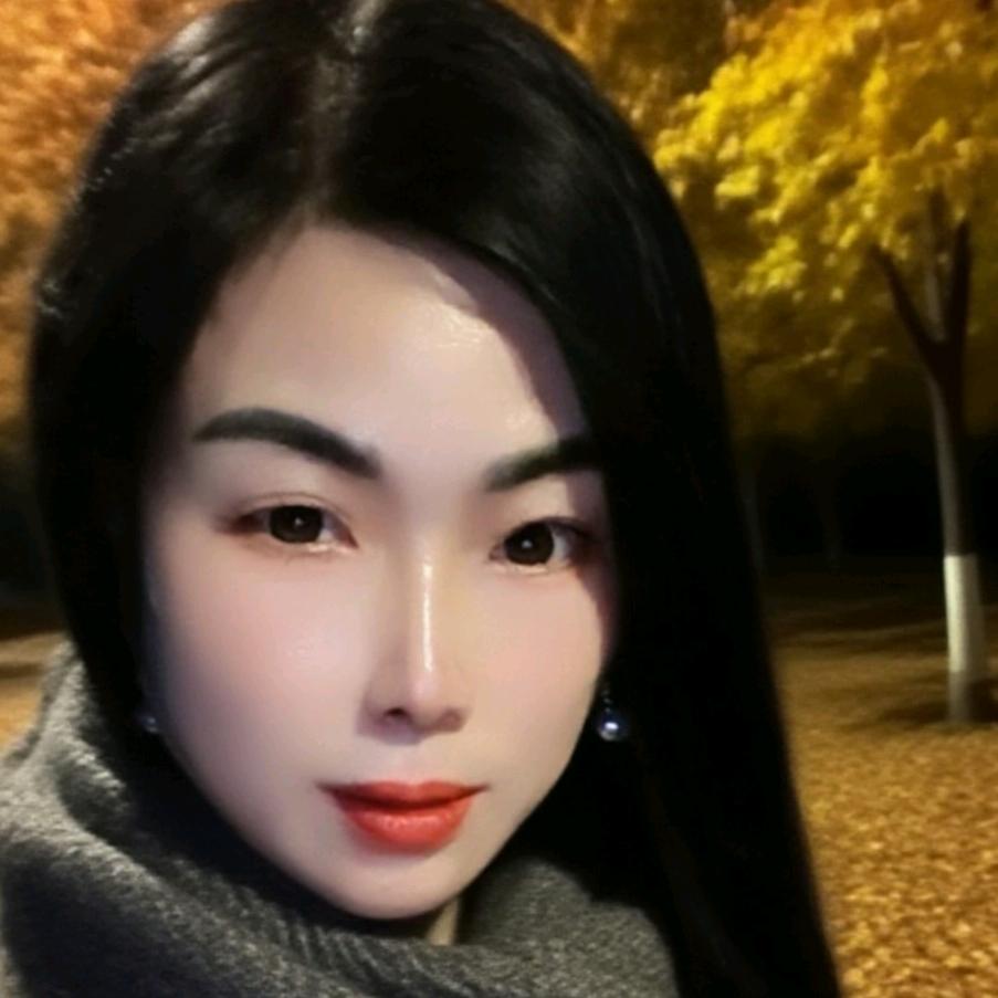 微笑背后的无奈
