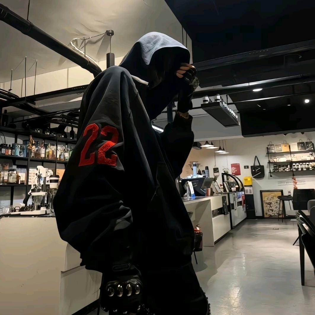 镔