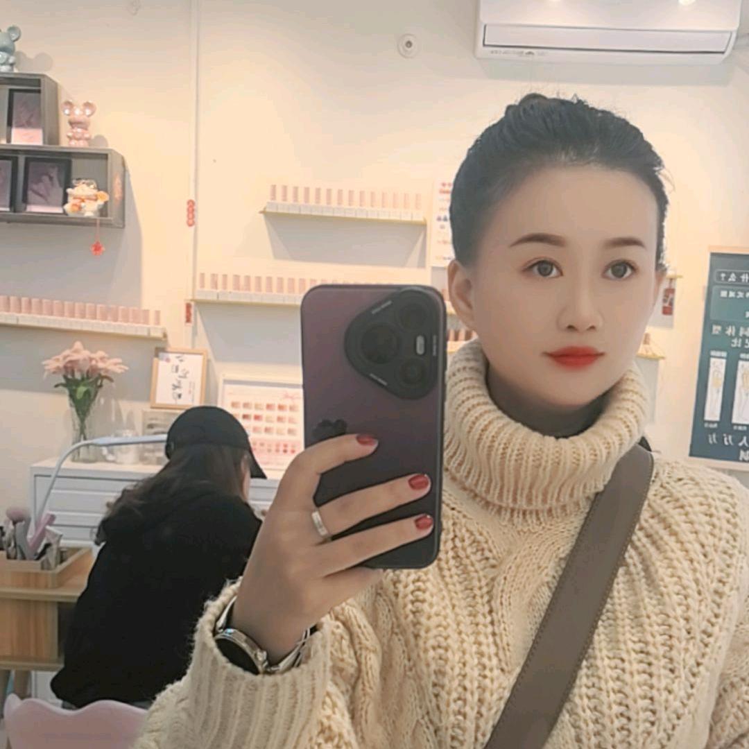 ╰つ゛贵州莉子🍀