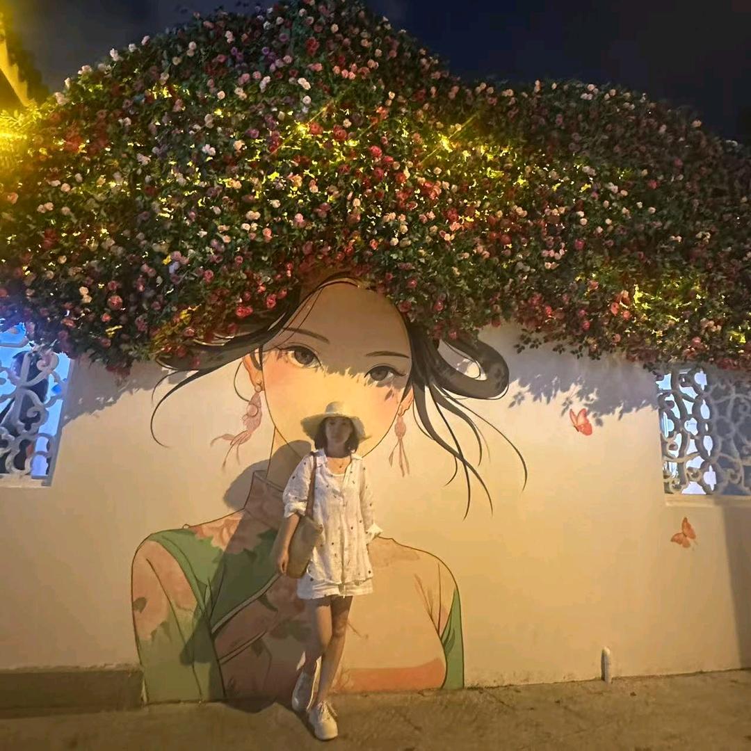 财袁滚滚