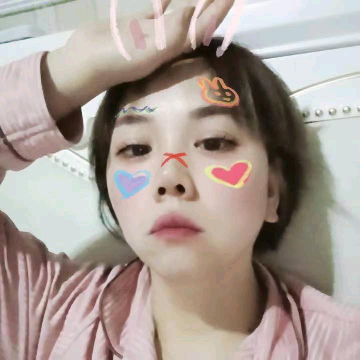 💋  空白 。