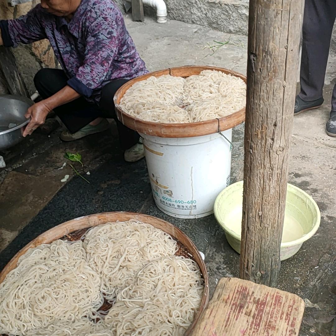 诗诗