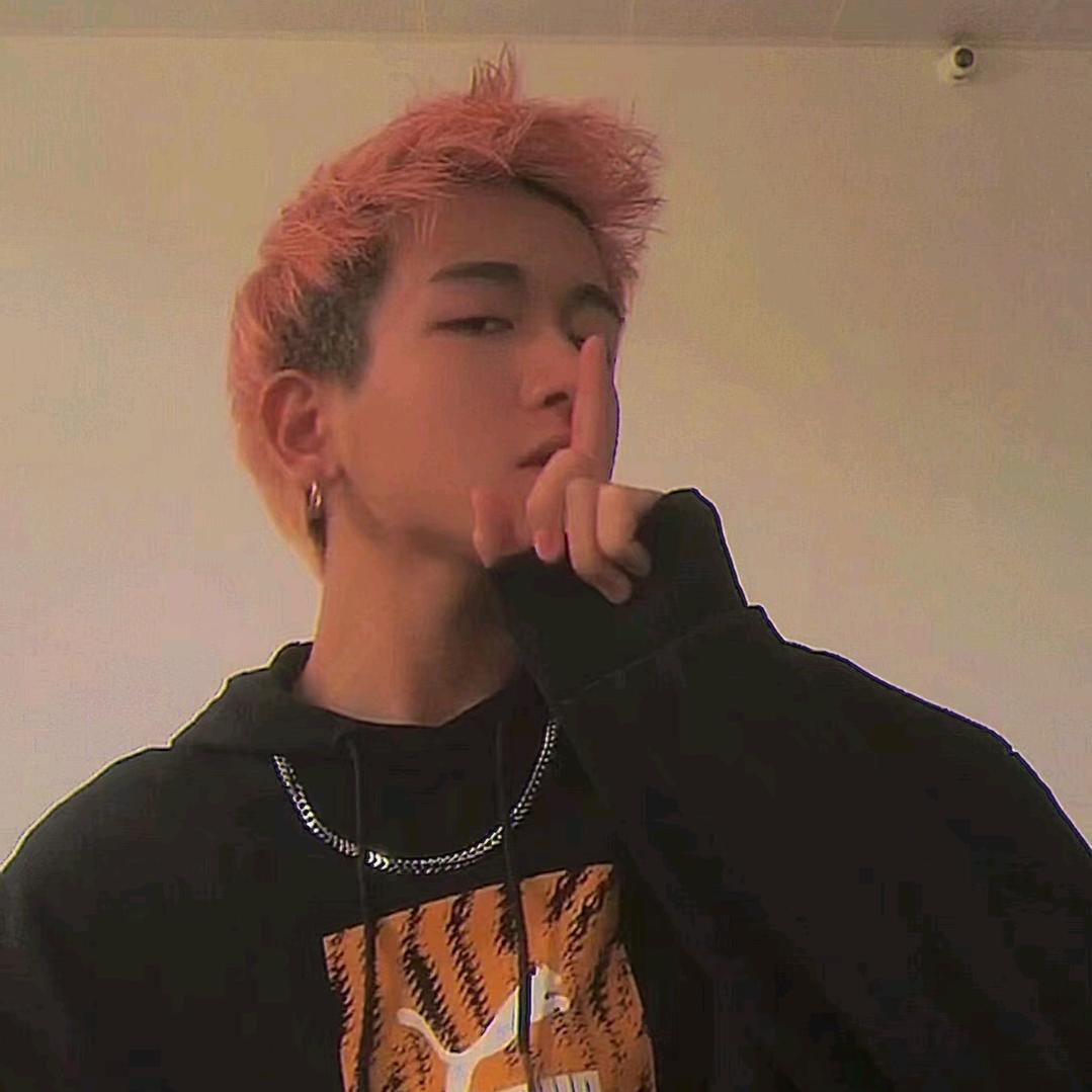 设计小航爱乱讲