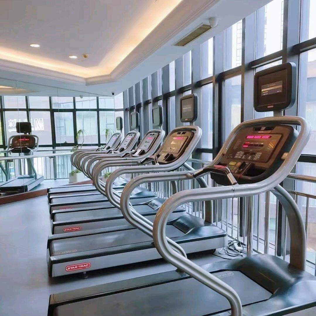 远洲酒店游泳健身中心