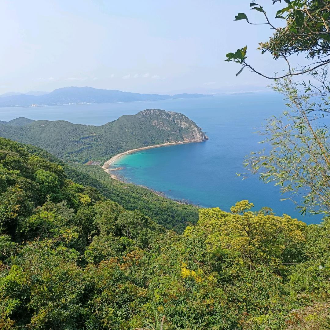 山与海
