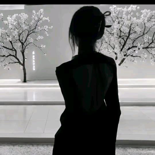 ღ᭄ꦿℒℴѵℯ何এ⁵²º💕