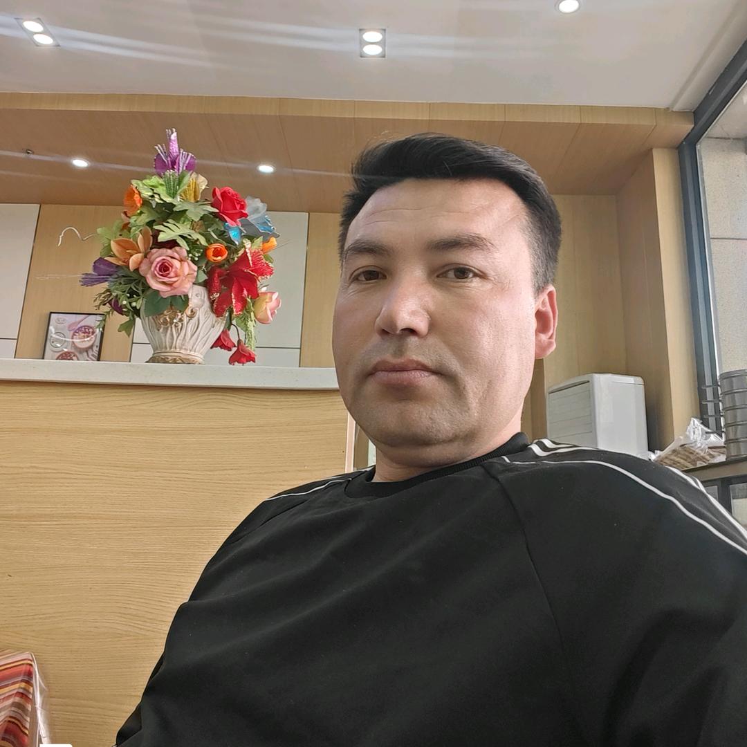 苏力坦