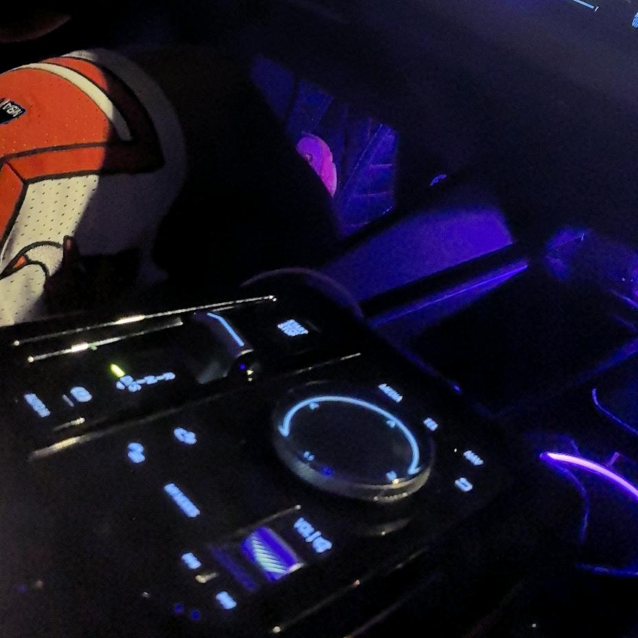 姚记羊肉店，零售，批发。