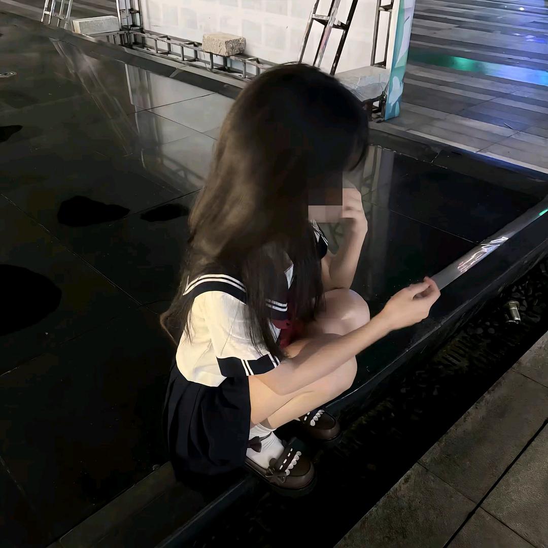 怪我太天真.
