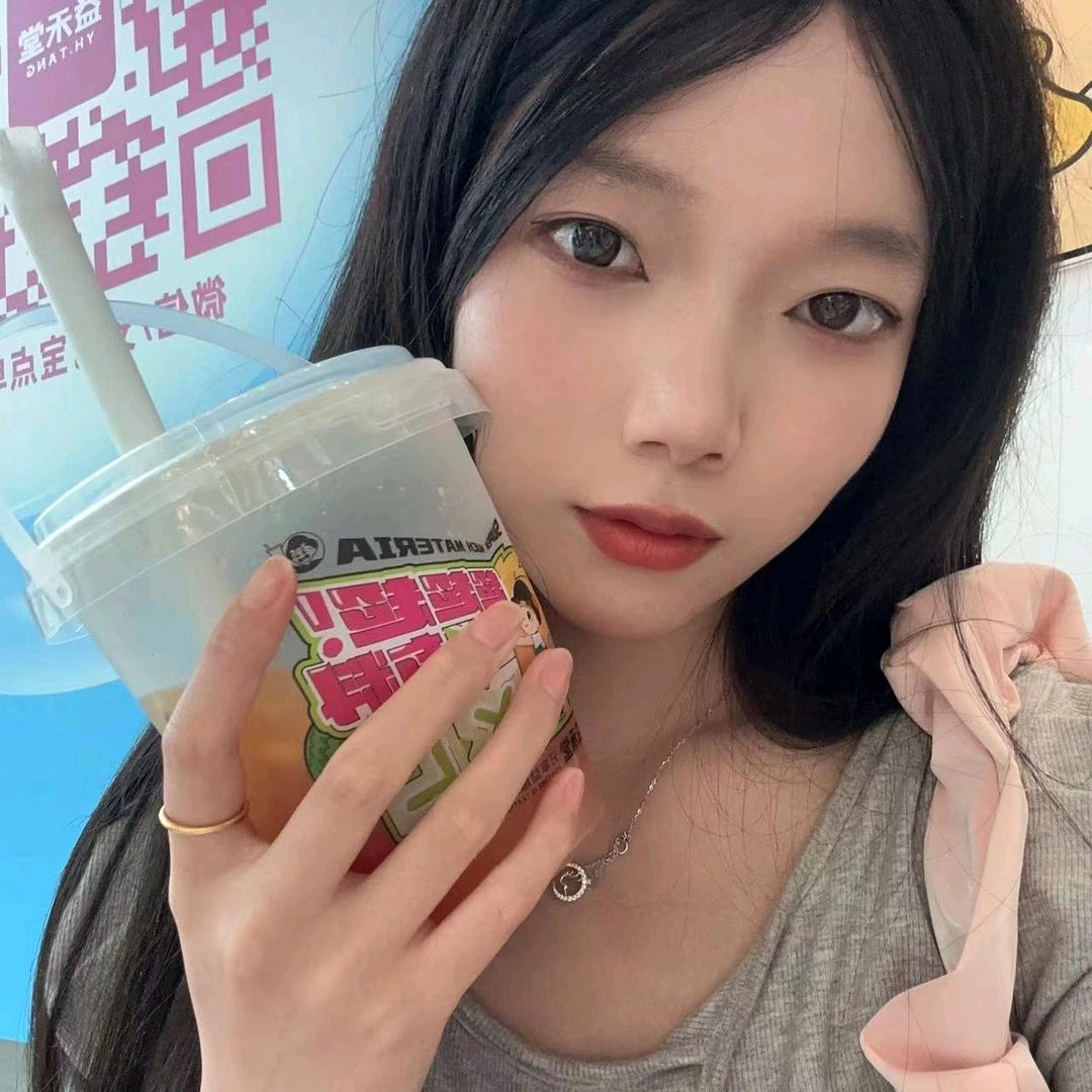 小梦精品女装