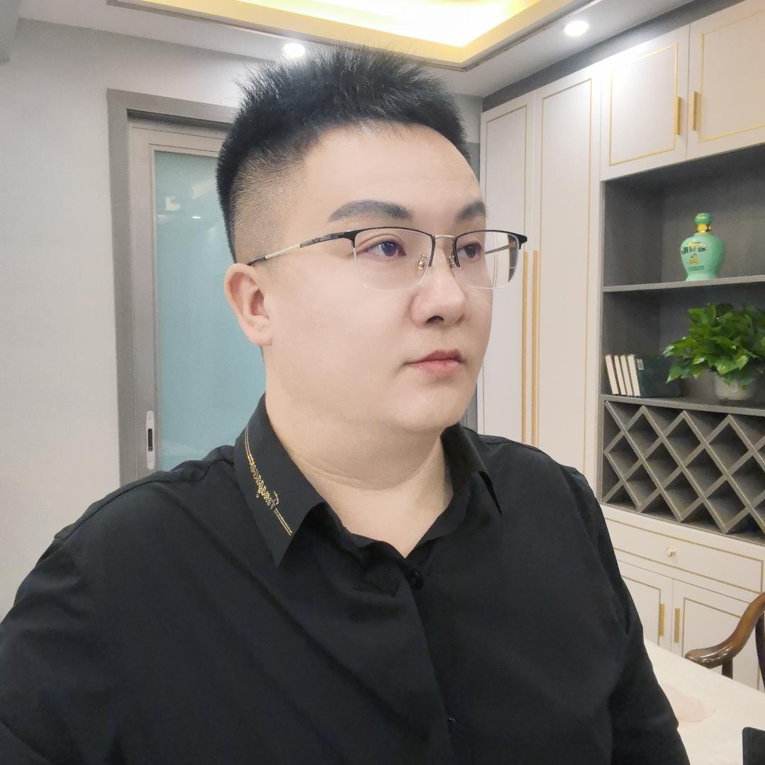潘先生