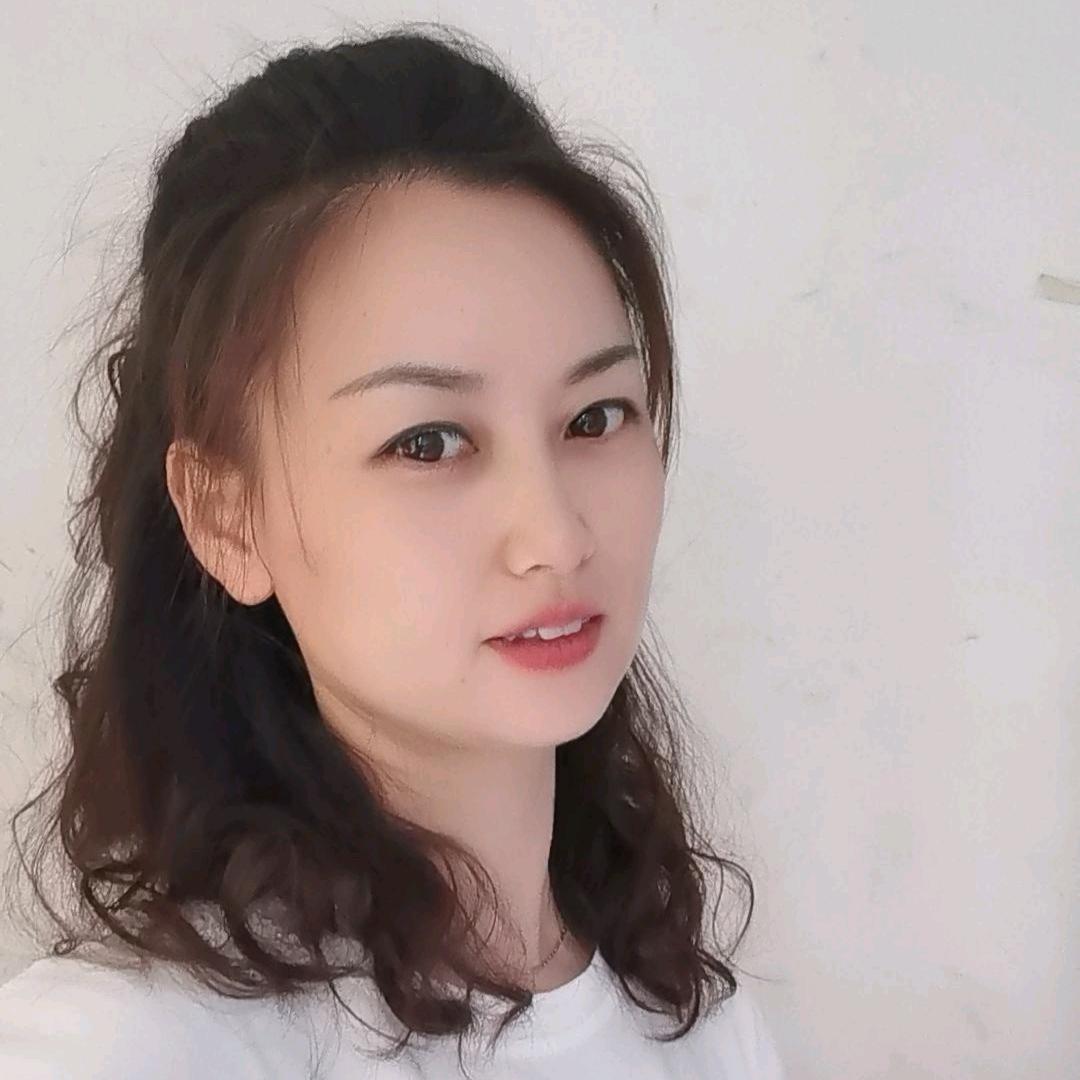 李李羊绒大衣