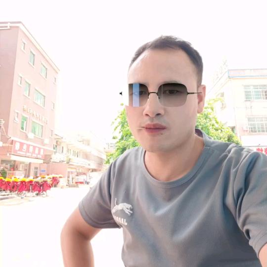 yang   影御霞