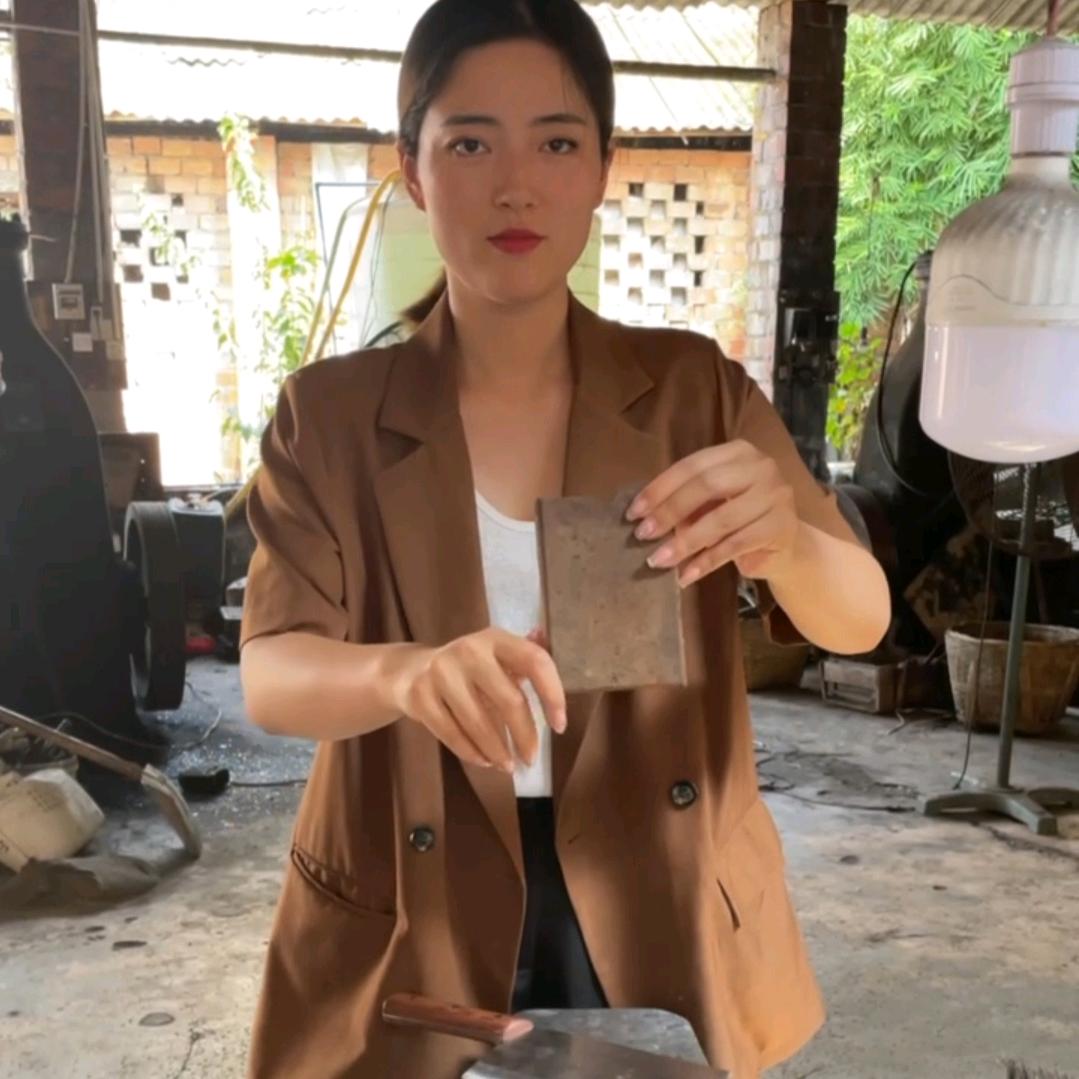 手工锻打菜刀阿漫