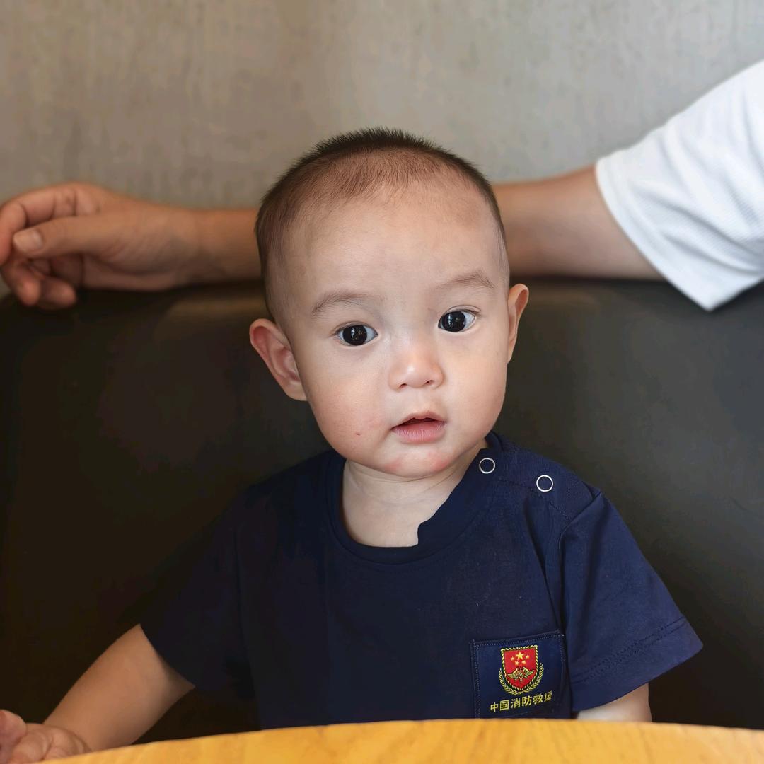 如履薄冰