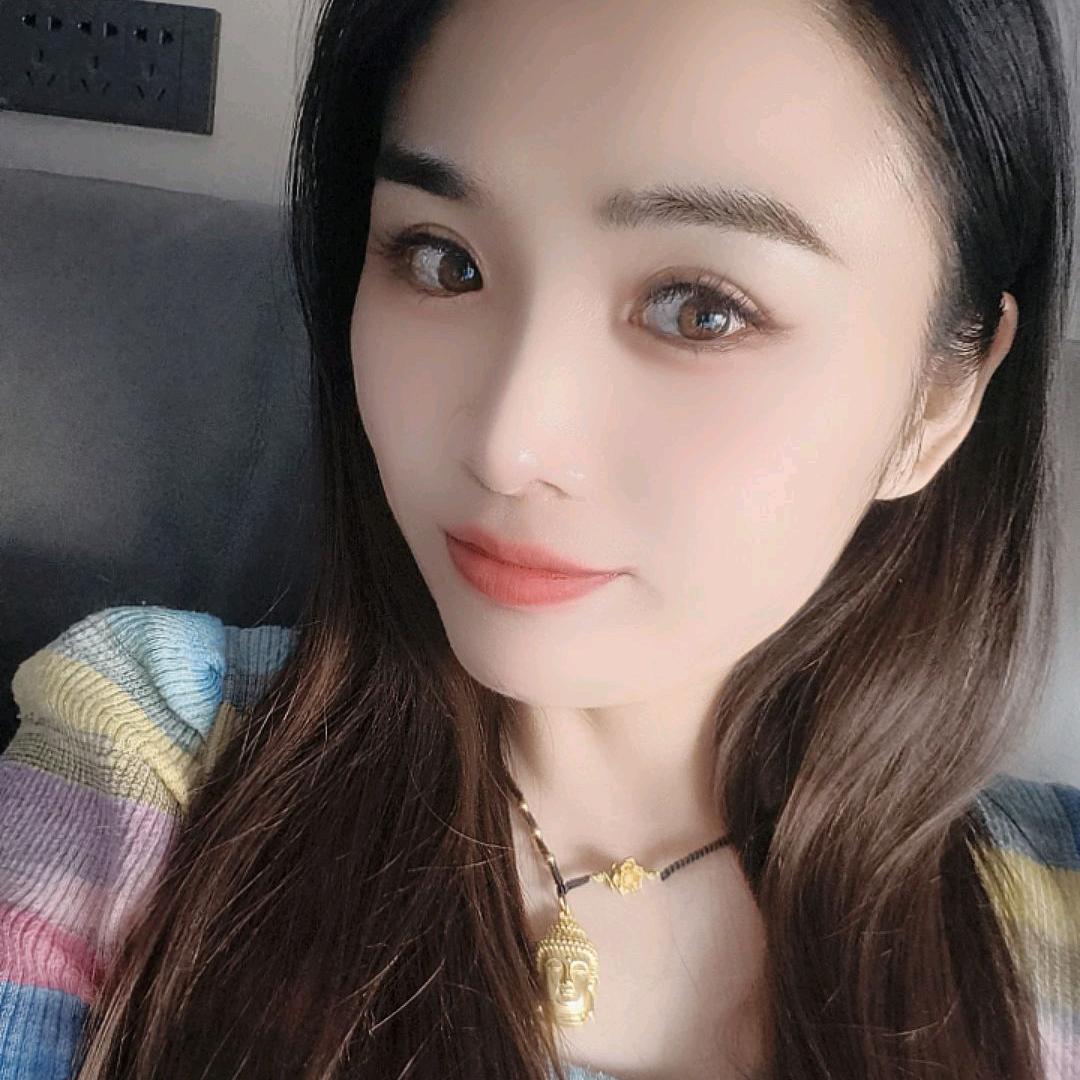 双 双